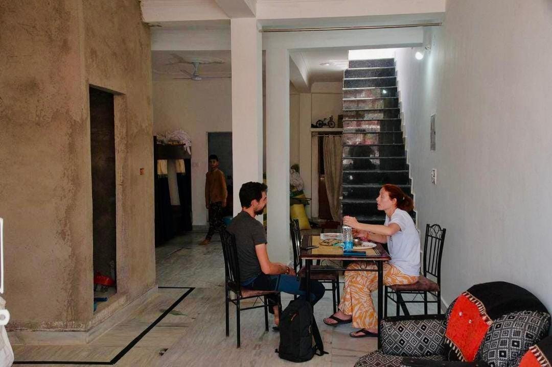 Backpackers Karma Home Stay Khajurāho Dış mekan fotoğraf